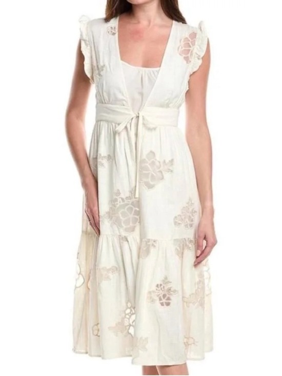 CAbi Dresses & Skirts - Cabi Laguna Slip Dress Cream Ivory Off White Embroidered Floral Size M EUC